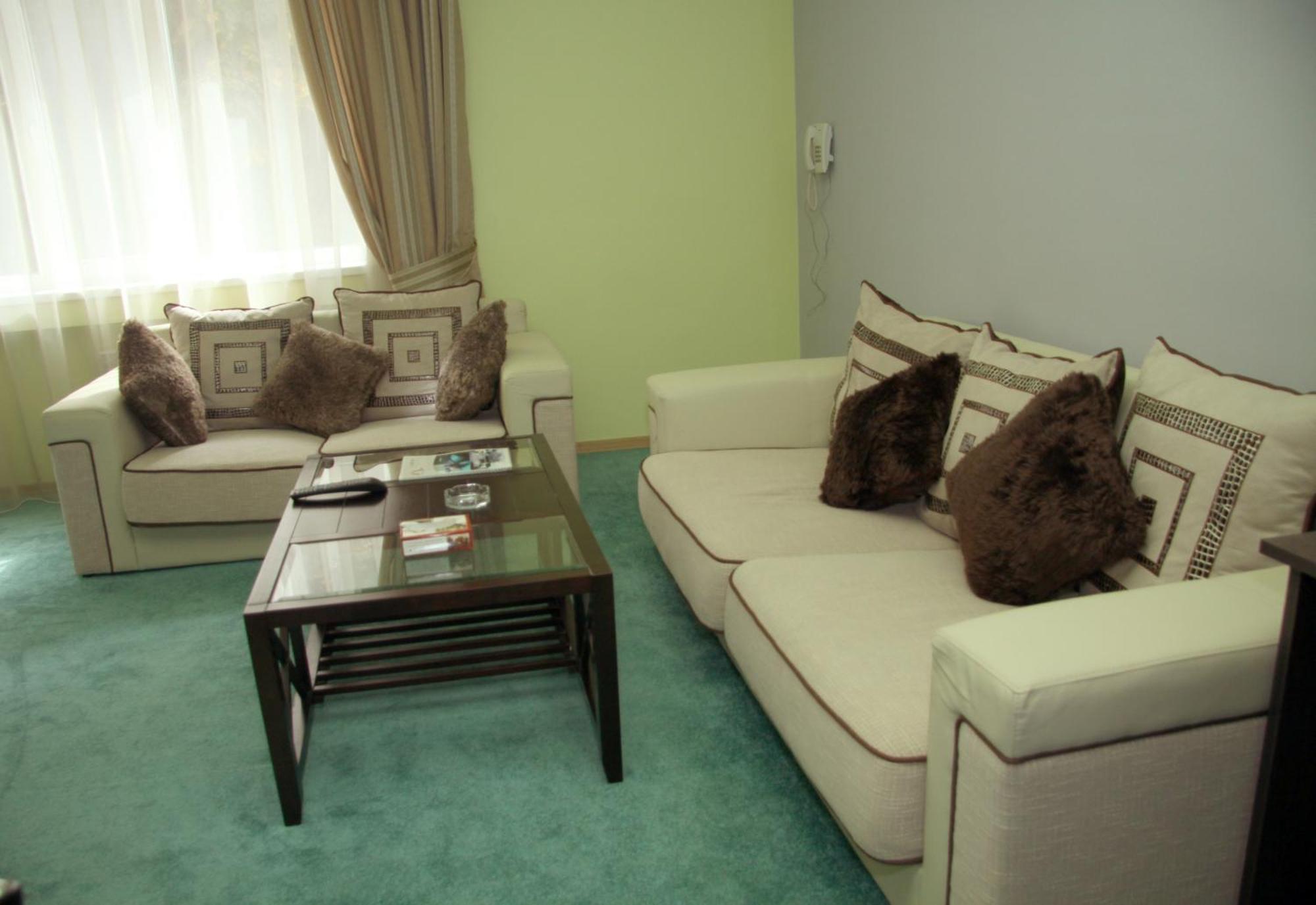Greenwood Hotel Dilijan Exterior foto