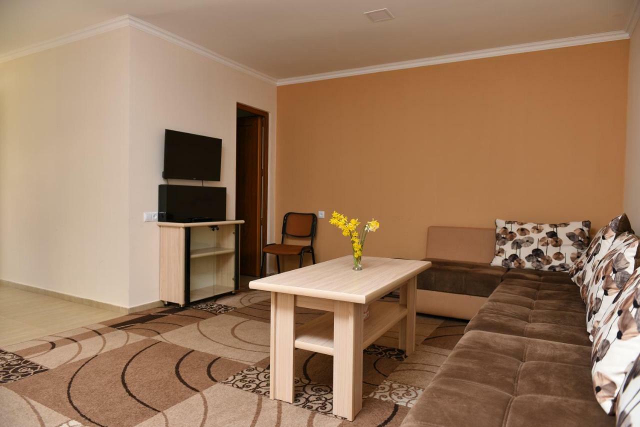 Greenwood Hotel Dilijan Exterior foto