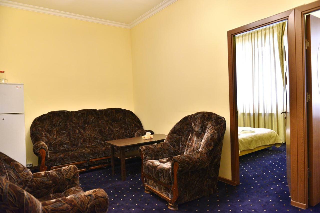 Greenwood Hotel Dilijan Exterior foto
